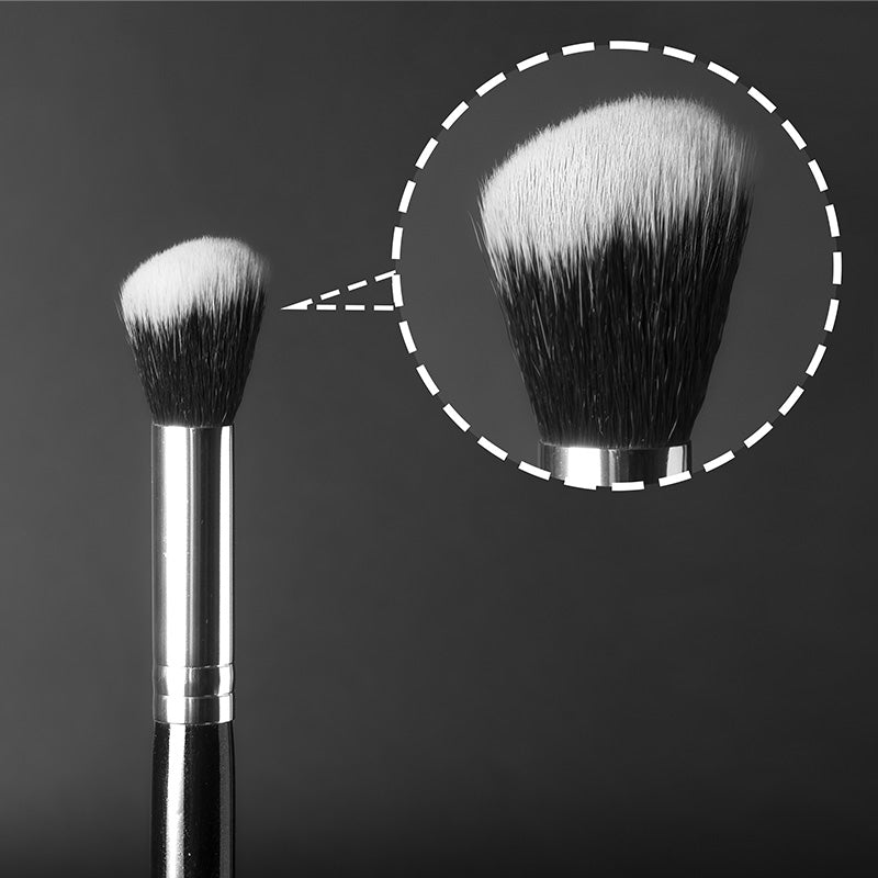 Angled Powder Brush T.D.C 03